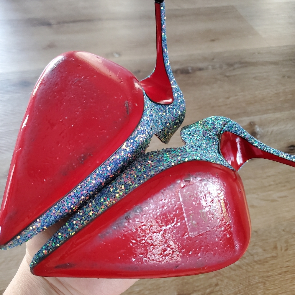 louboutin so kate glitter